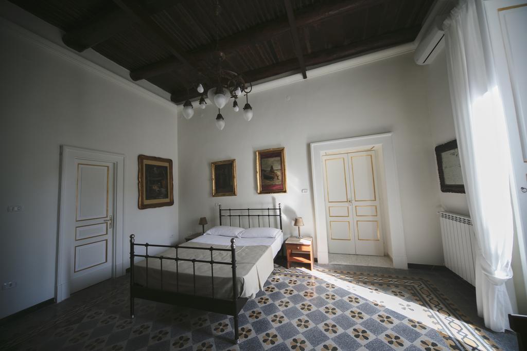 Area Angioina Suites Napoli Eksteriør bilde