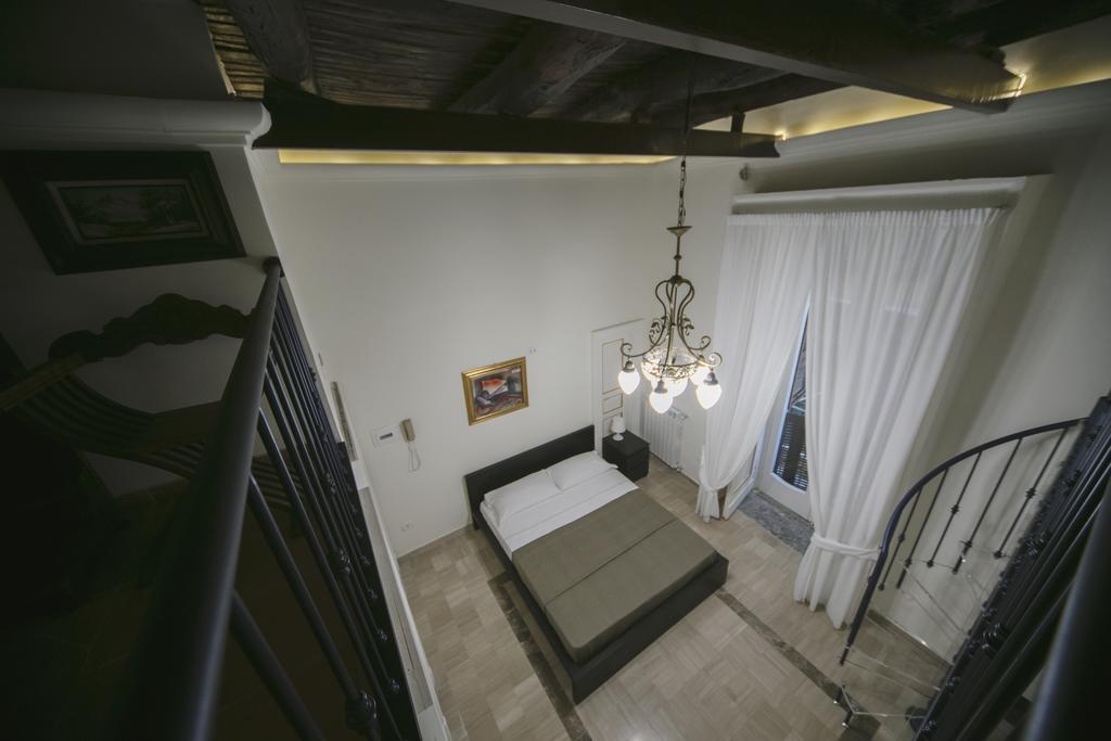 Area Angioina Suites Napoli Eksteriør bilde